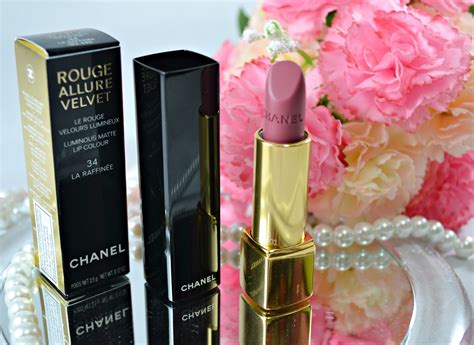 chanel lipstick 34 la raffinée|Chanel la raffinée.